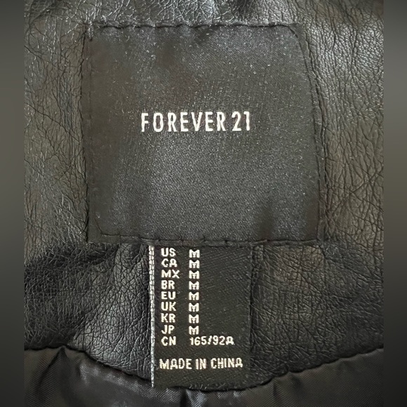 Forever 21 Faux Leather Jacket - Picture 4 of 4